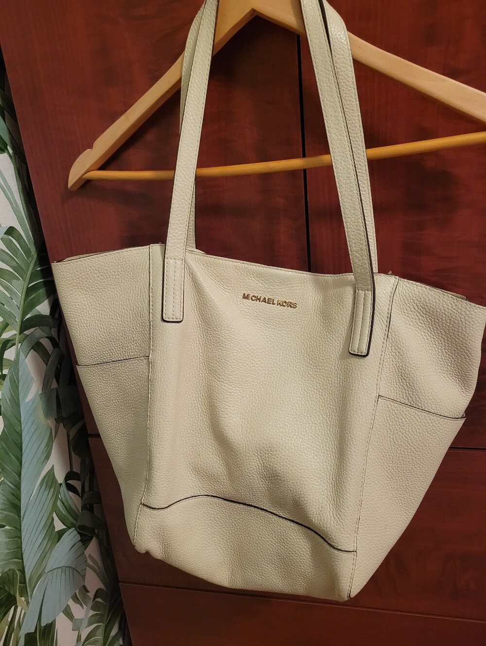 Michael Kors Leather Handbag